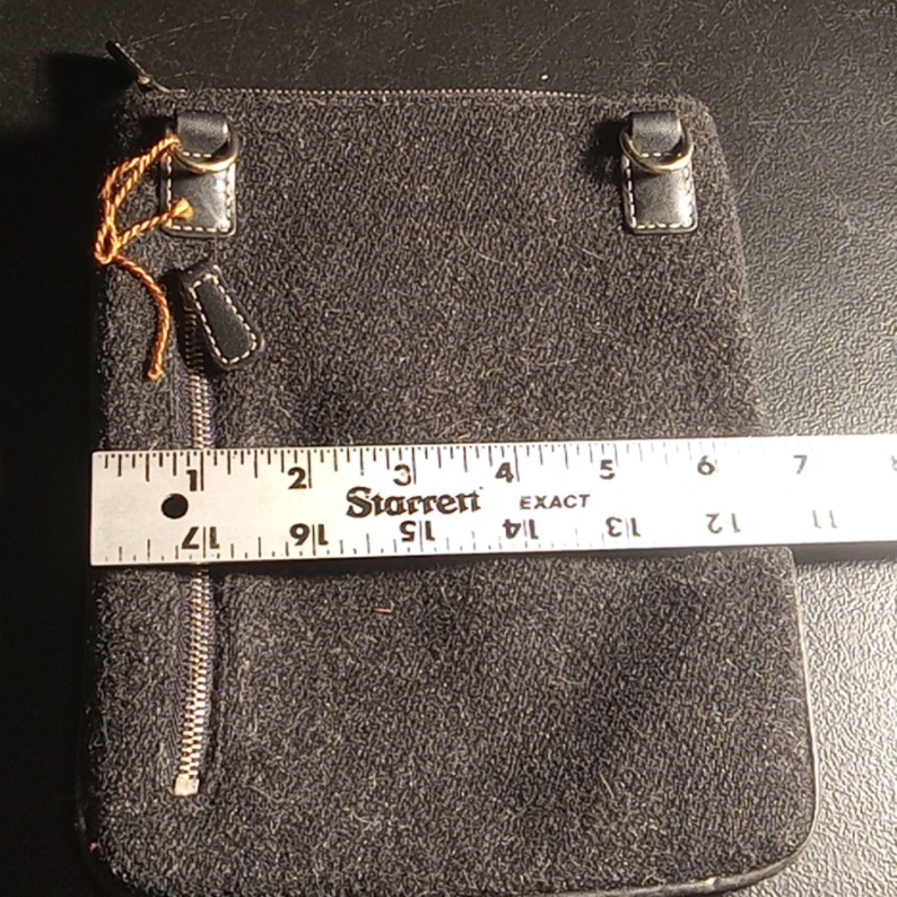 Coach Black Gray Silver Sacoche Felt Coach Pouch No Shoulder Strap Length 8 1/2 - Picture 4 of 8